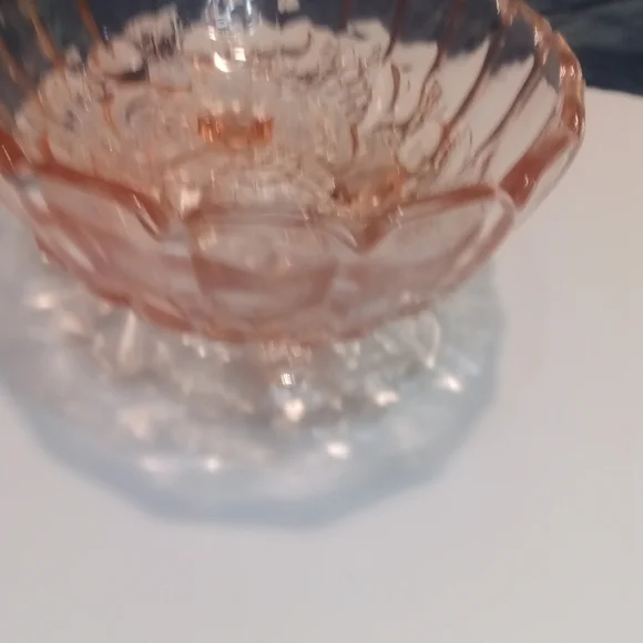 Vintage pink center piece bowl - Picture 5 of 7